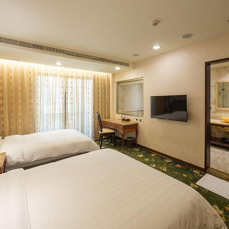 Grand Pleasure Spring Hotel Тайпей Екстериор снимка