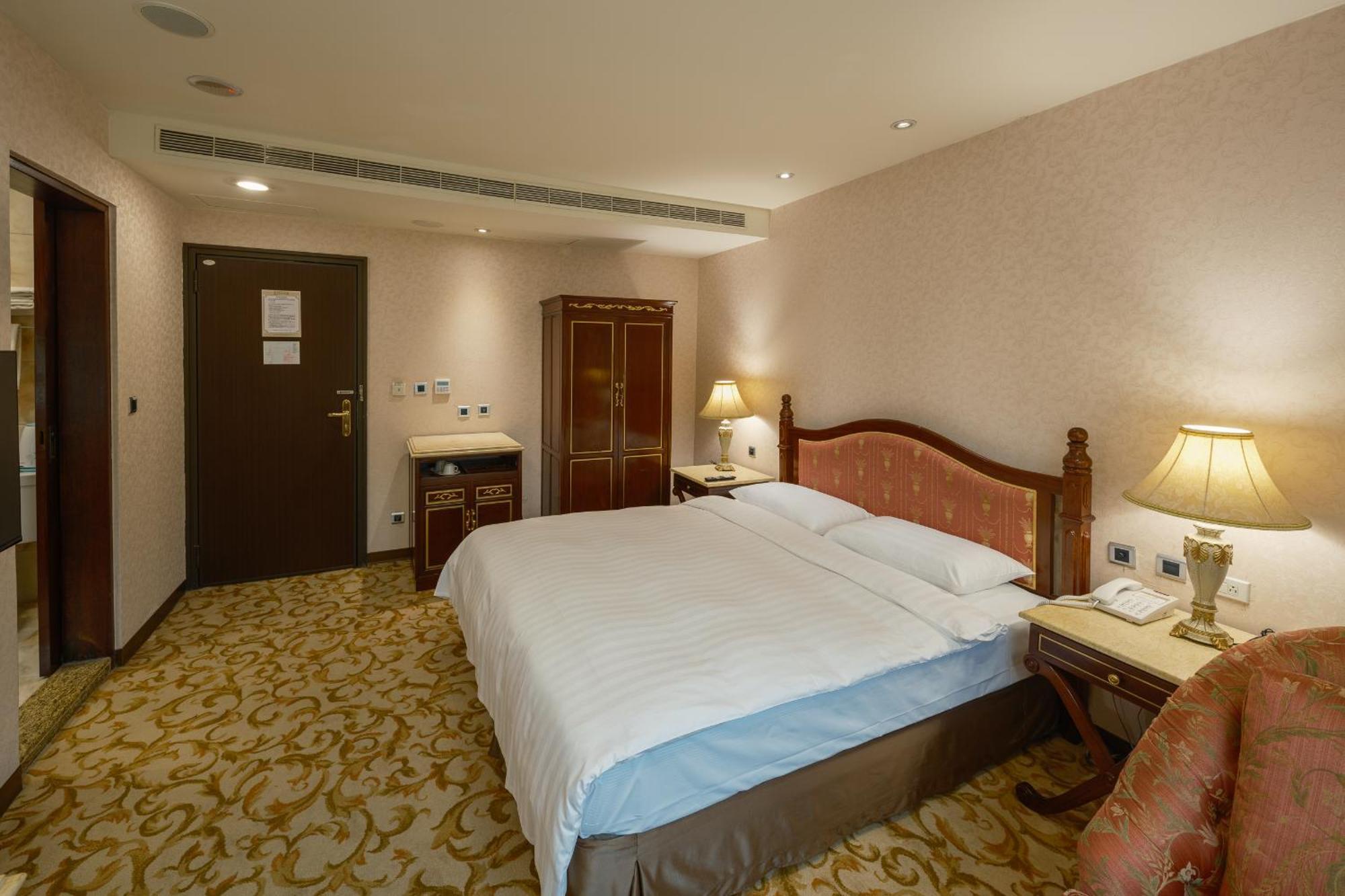Grand Pleasure Spring Hotel Тайпей Екстериор снимка