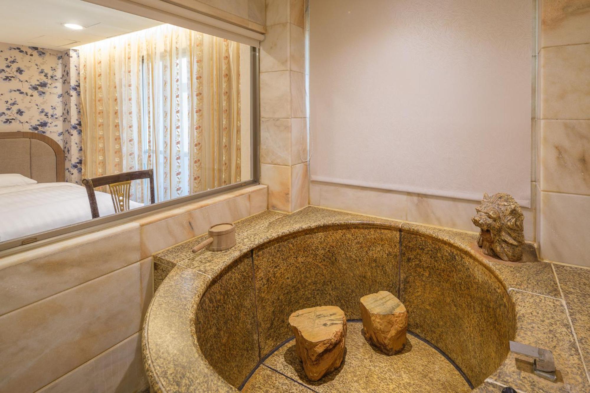Grand Pleasure Spring Hotel Тайпей Екстериор снимка