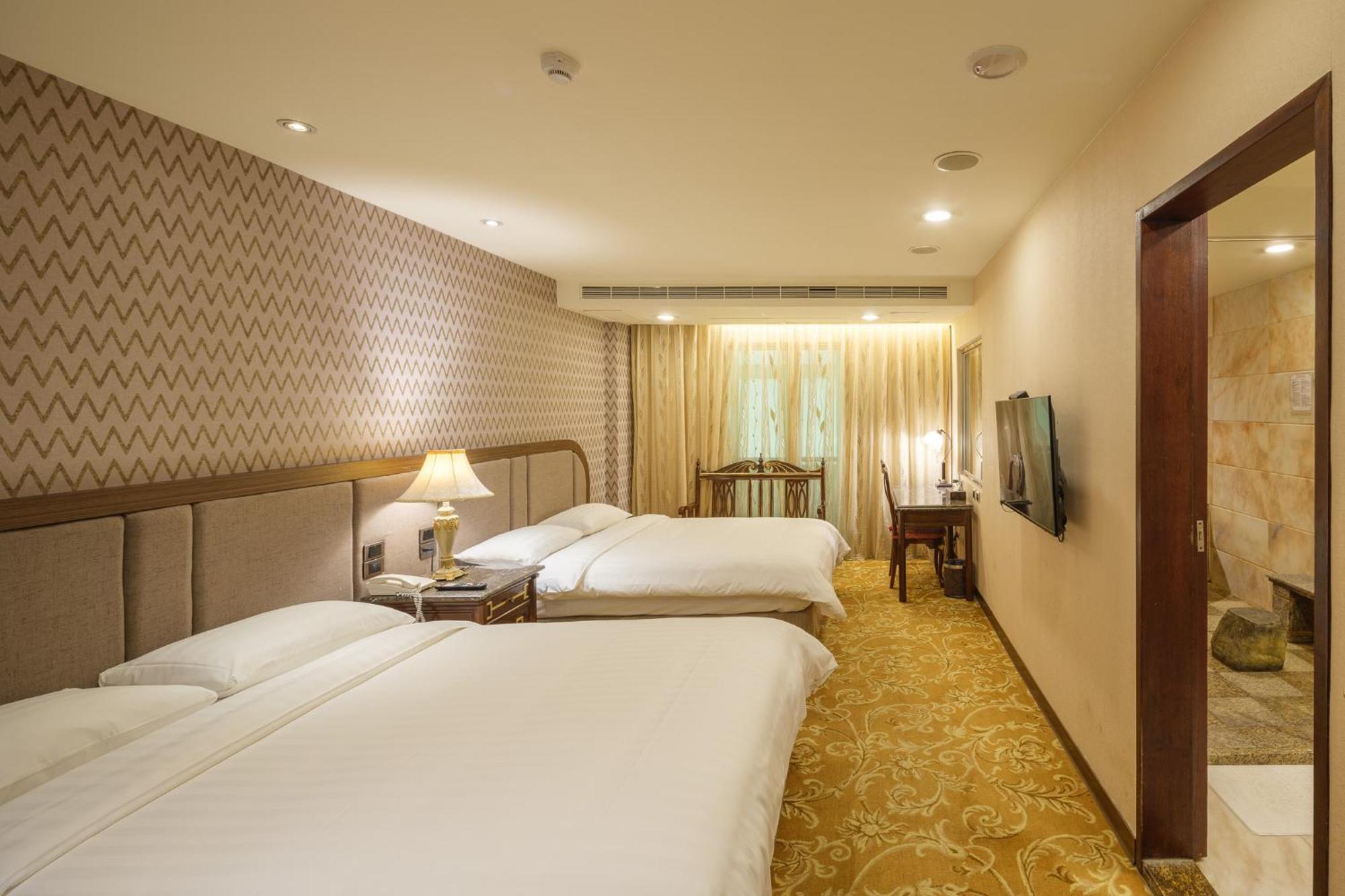 Grand Pleasure Spring Hotel Тайпей Екстериор снимка