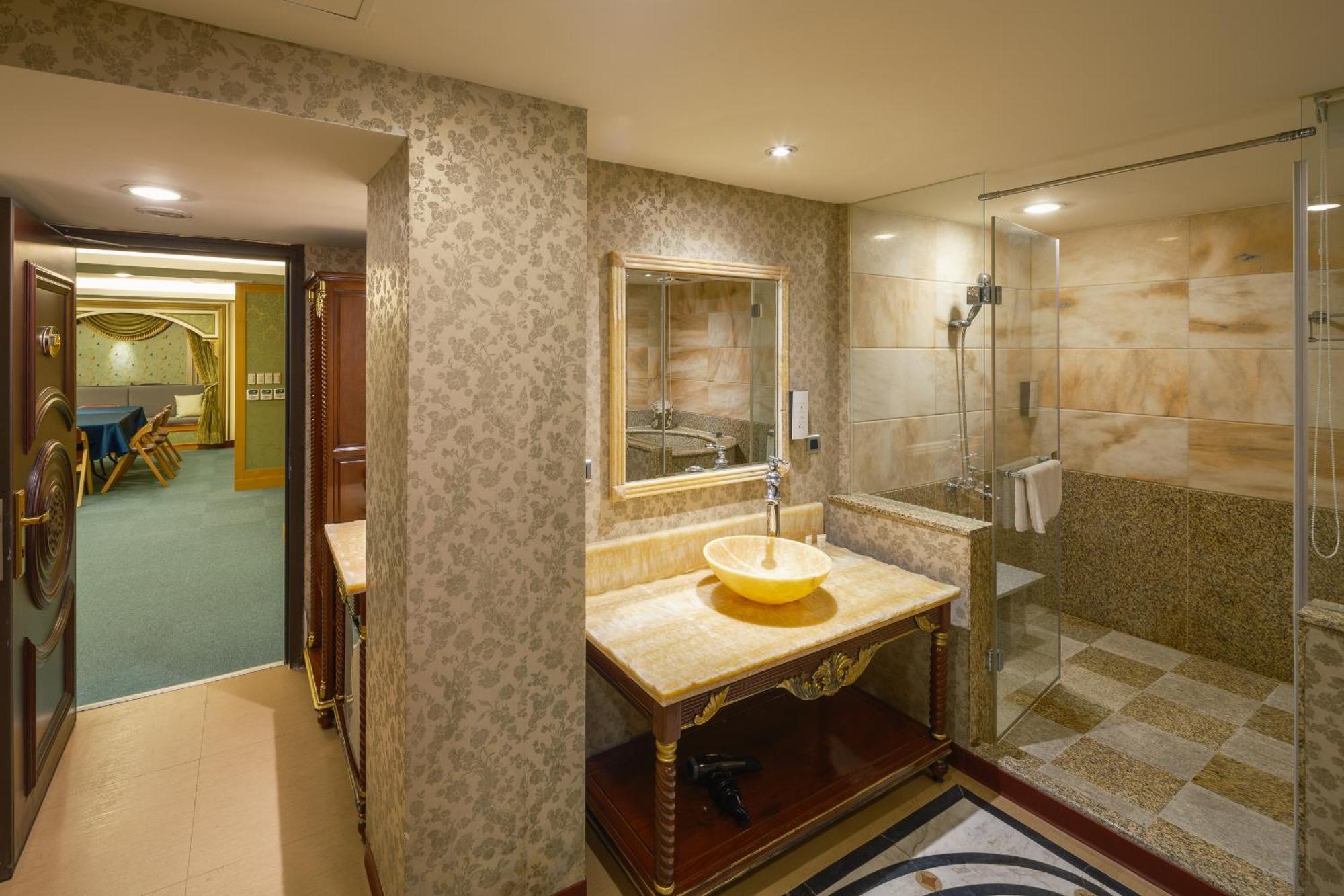 Grand Pleasure Spring Hotel Тайпей Екстериор снимка